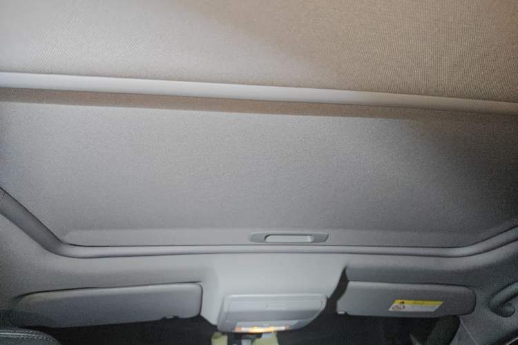 Used Peugeot 3008 2013 2.0L Automatic Trend Edition Headliner