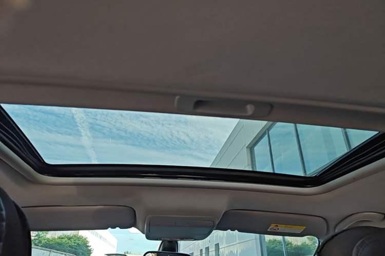 Used Peugeot 3008 2013 1.6THP Automatic Prestige Edition Headliner