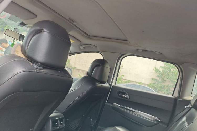Used Peugeot 3008 2013 2.0L Automatic Trend Edition Headliner