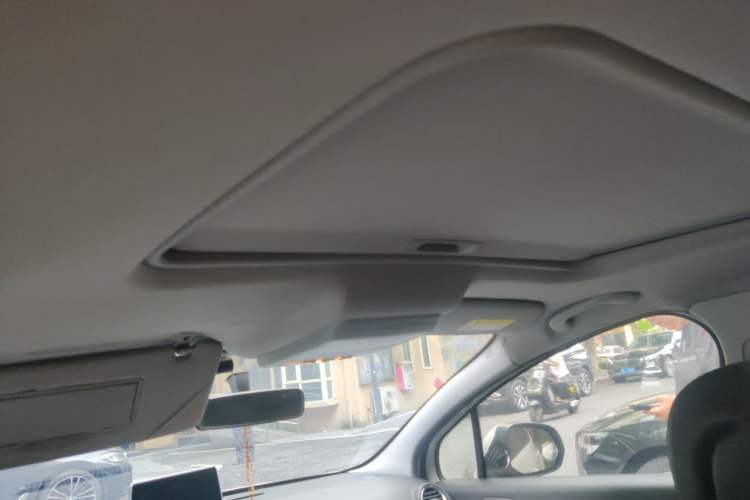 Used Peugeot 3008 2013 2.0L Automatic Trend Edition Headliner