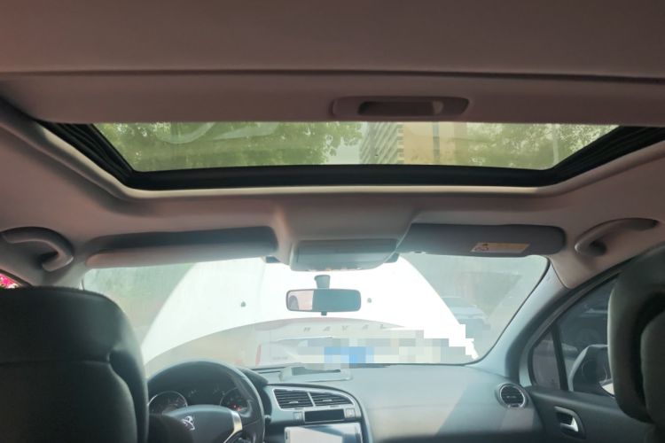 Used Peugeot 3008 2013 2.0L Automatic Trend Edition Headliner