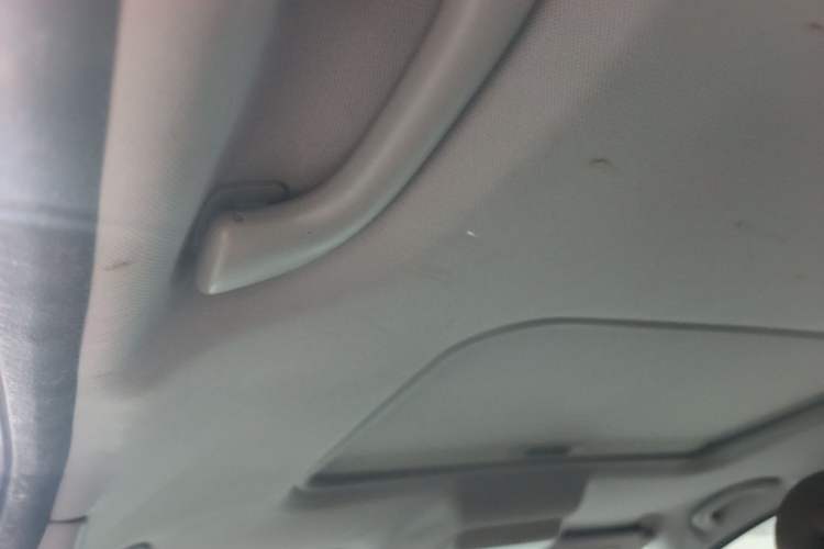 Used Peugeot 3008 2013 2.0L Automatic Trend Edition Headliner
