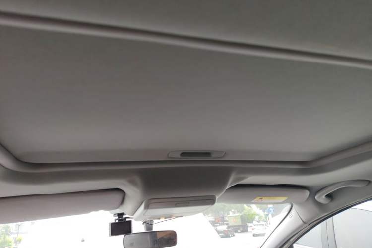 Used Peugeot 3008 2013 2.0L Automatic Trend Edition Headliner