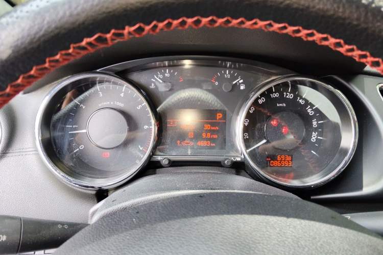 Used Peugeot 3008 2013 1.6THP Automatic Prestige Edition Instrument Cluster