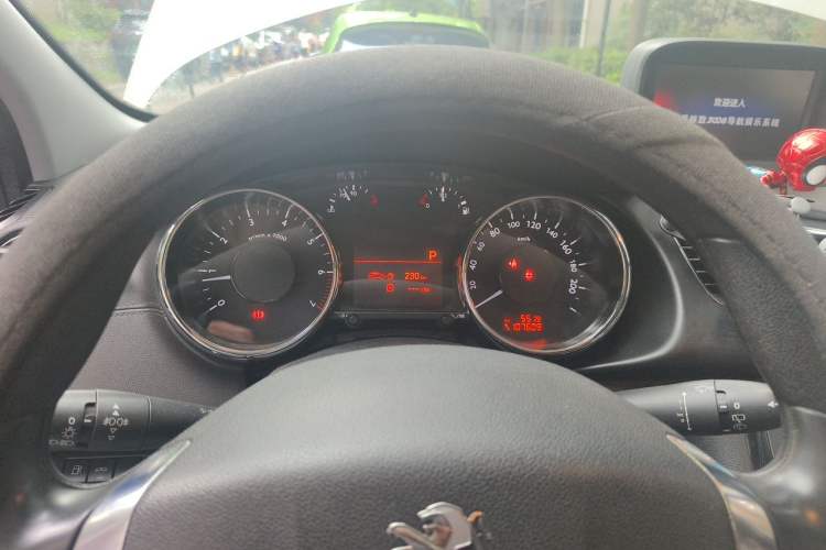 Used Peugeot 3008 2013 2.0L Automatic Classic Edition Instrument Cluster