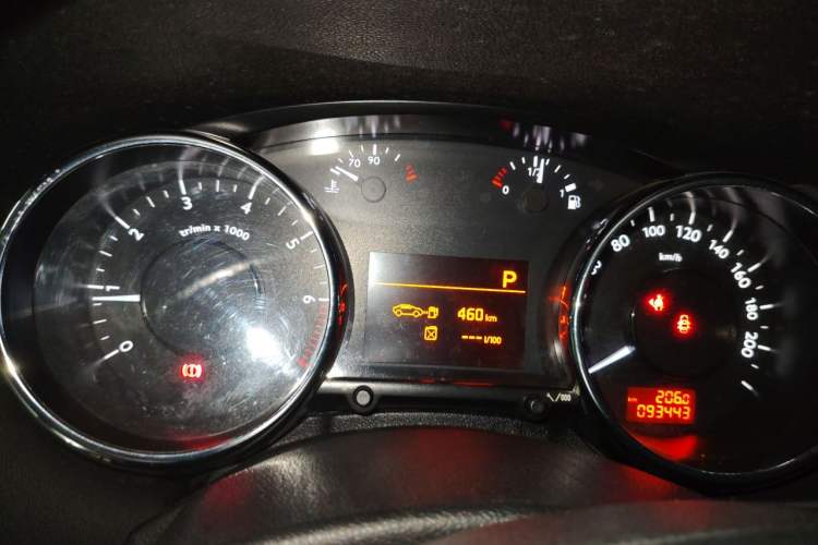 Used Peugeot 3008 2013 2.0L Automatic Trend Edition Instrument Cluster