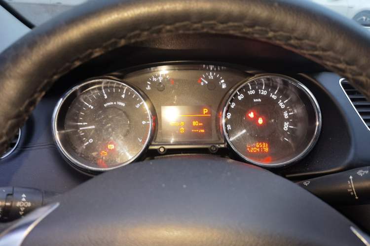 Used Peugeot 3008 2013 2.0L Automatic Trend Edition Instrument Cluster