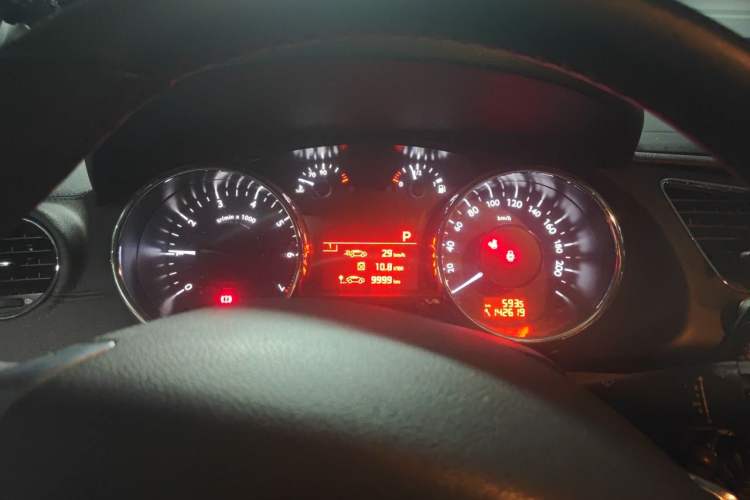 Used Peugeot 3008 2013 2.0L Automatic Trend Edition Instrument Cluster