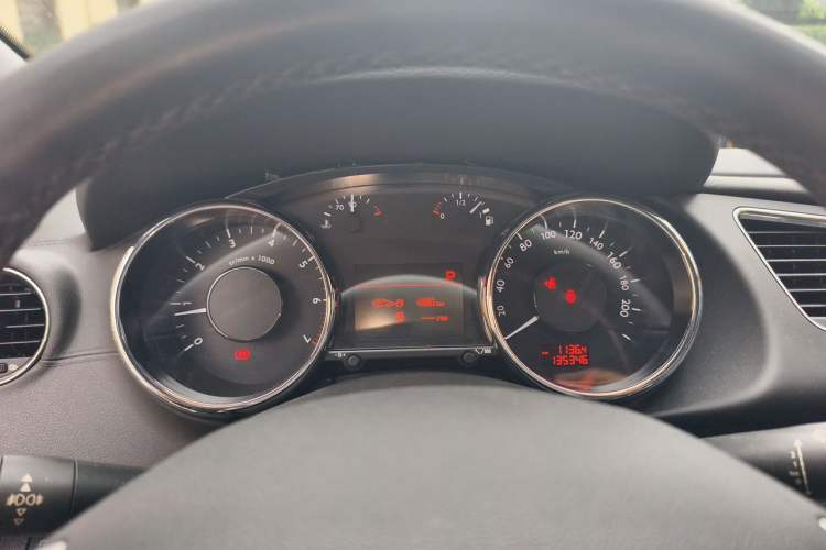 Used Peugeot 3008 2013 2.0L Automatic Trend Edition Instrument Cluster