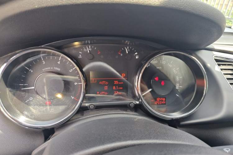 Used Peugeot 3008 2013 2.0L Automatic Trend Edition Instrument Cluster