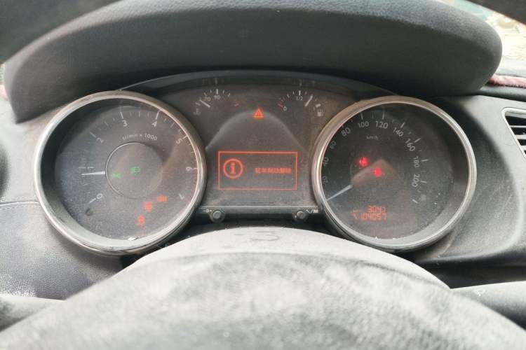 Used Peugeot 3008 2013 2.0L Manual Classic Edition Instrument Cluster