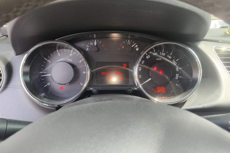 Used Peugeot 3008 2013 2.0L Automatic Trend Edition Instrument Cluster
