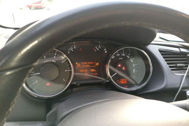 Used Peugeot 3008 2013 2.0L Automatic Trend Edition Instrument Cluster