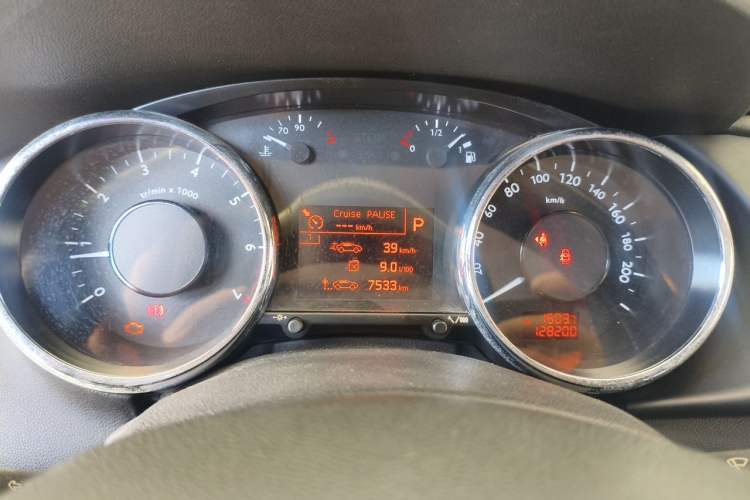 Used Peugeot 3008 2013 1.6THP Automatic Prestige Edition Instrument Cluster