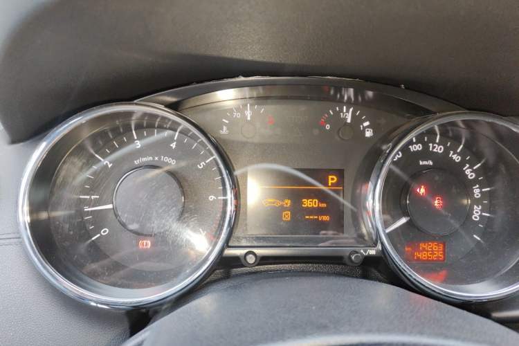 Used Peugeot 3008 2013 1.6THP Automatic Trend Edition Instrument Cluster