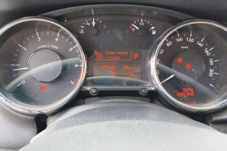 Used Peugeot 3008 2013 2.0L Automatic Trend Edition Instrument Cluster
