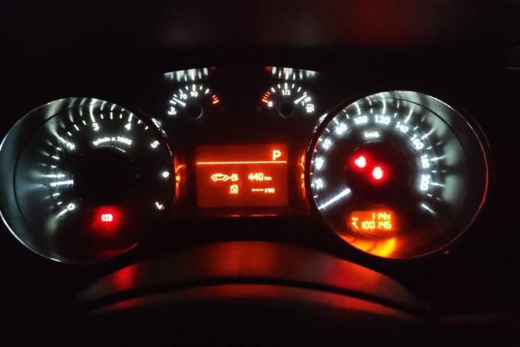 Used Peugeot 3008 2013 2.0L Automatic Trend Edition Instrument Cluster