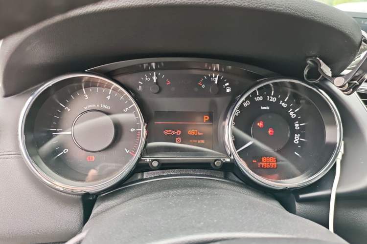 Used Peugeot 3008 2013 1.6THP Automatic Prestige Edition Instrument Cluster