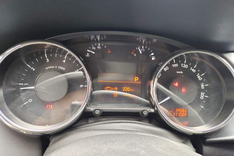 Used Peugeot 3008 2013 1.6THP Automatic Prestige Edition Instrument Cluster