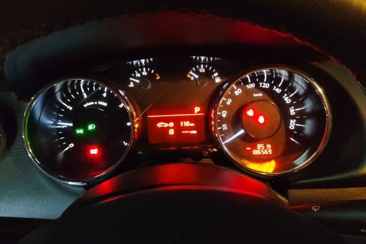 Used Peugeot 3008 2013 1.6THP Automatic Prestige Edition Instrument Cluster