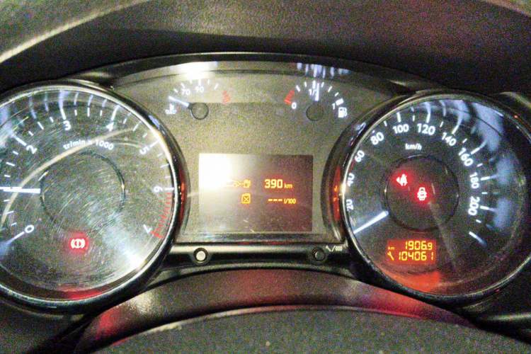 Used Peugeot 3008 2013 2.0L Manual Trend Edition Instrument Cluster