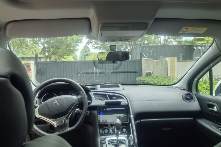 Used Peugeot 3008 2013 2.0L Automatic Trend Edition Interior 1