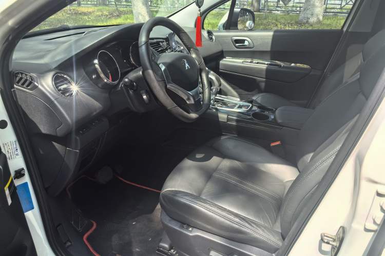 Used Peugeot 3008 2013 2.0L Automatic Trend Edition Interior 3
