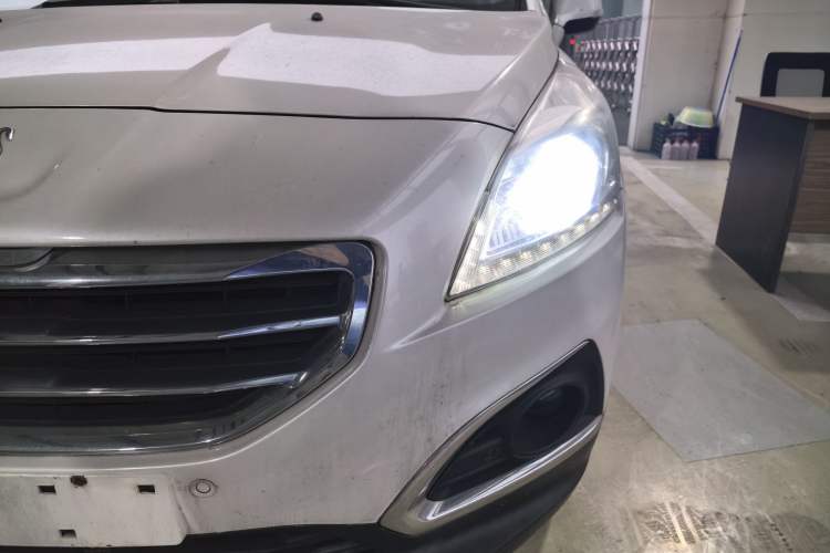 Used Peugeot 3008 2013 1.6THP Automatic Prestige Edition Left Front Headlight