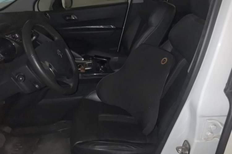Used Peugeot 3008 2013 2.0L Automatic Trend Edition Left Front Seat