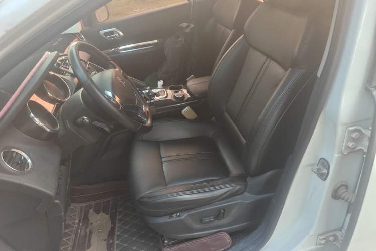 Used Peugeot 3008 2013 1.6THP Automatic Prestige Edition Left Front Seat