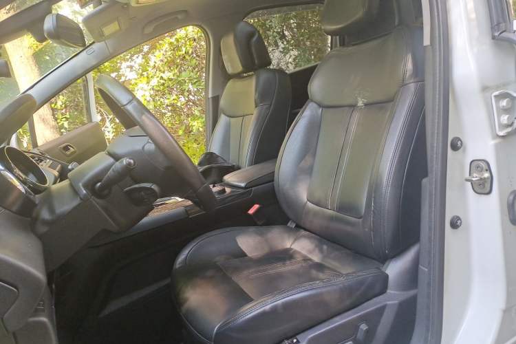 Used Peugeot 3008 2013 1.6THP Automatic Prestige Edition Left Front Seat