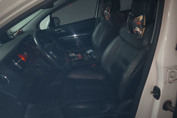 Used Peugeot 3008 2013 1.6THP Roland Garros Edition Left Front Seat