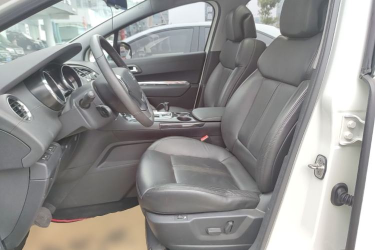 Used Peugeot 3008 2013 2.0L Automatic Trend Edition Left Front Seat