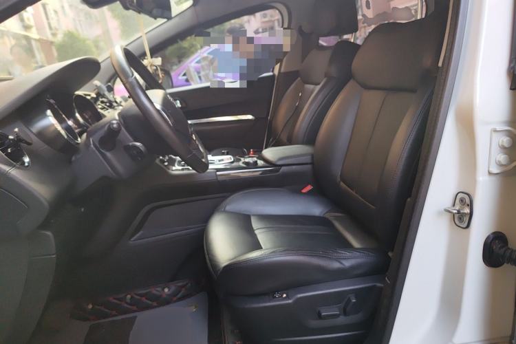 Used Peugeot 3008 2013 1.6THP Automatic Prestige Edition Left Front Seat