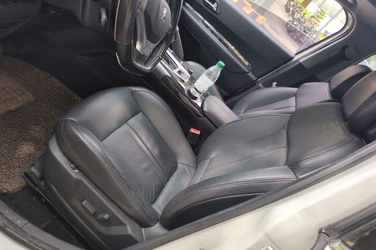 Used Peugeot 3008 2013 1.6THP Automatic Prestige Edition Left Front Seat