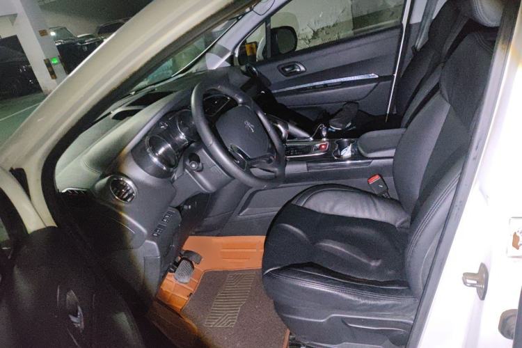 Used Peugeot 3008 2013 2.0L Automatic Classic Edition Left Front Seat