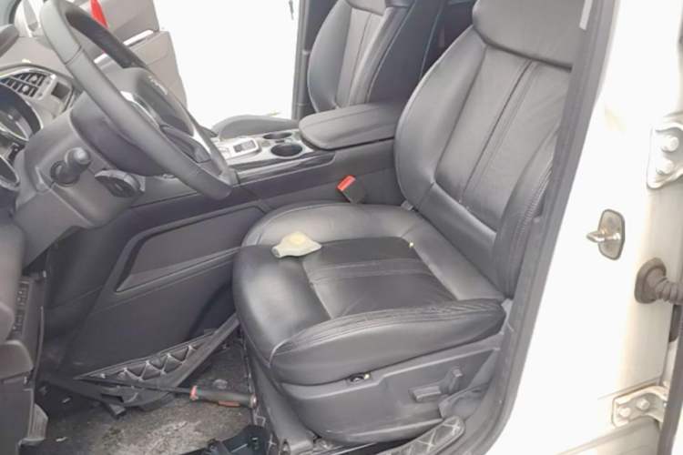 Used Peugeot 3008 2013 2.0L Automatic Trend Edition Left Front Seat