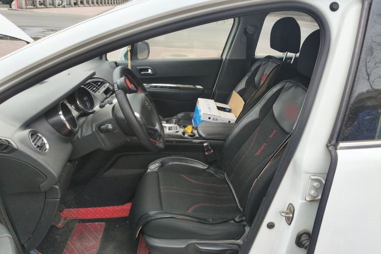 Used Peugeot 3008 2013 2.0L Automatic Classic Edition Left Front Seat