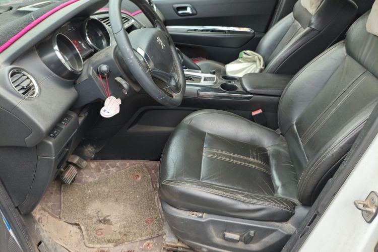 Used Peugeot 3008 2013 2.0L Automatic Trend Edition Left Front Seat