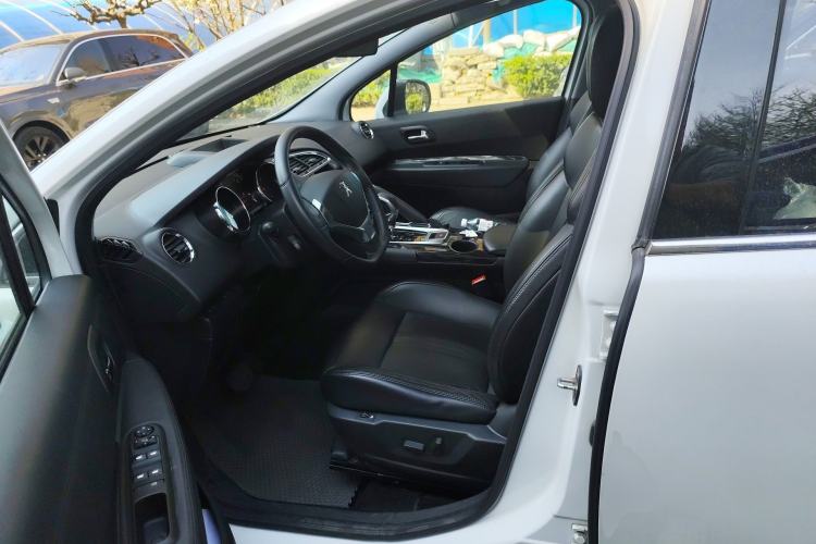 Used Peugeot 3008 2013 2.0L Automatic Trend Edition Left Front Seat