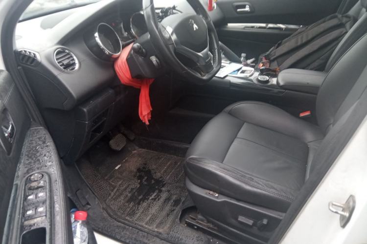 Used Peugeot 3008 2013 1.6THP Automatic Prestige Edition Left Front Seat