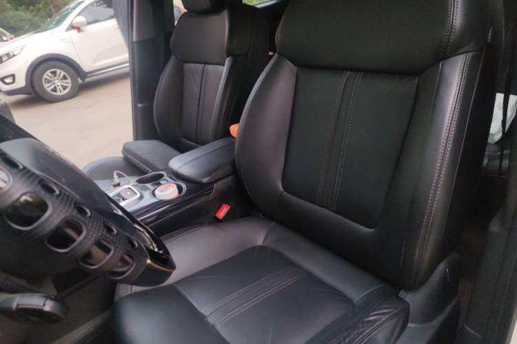 Used Peugeot 3008 2013 2.0L Automatic Trend Edition Left Front Seat