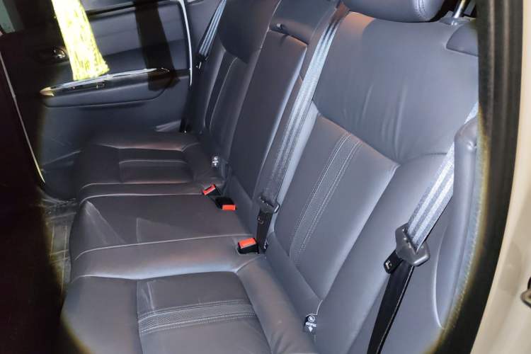 Used Peugeot 3008 2013 2.0L Automatic Trend Edition Left Rear Seat