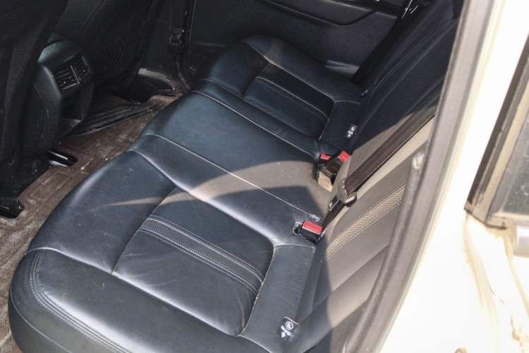 Used Peugeot 3008 2013 2.0L Automatic Trend Edition Left Rear Seat