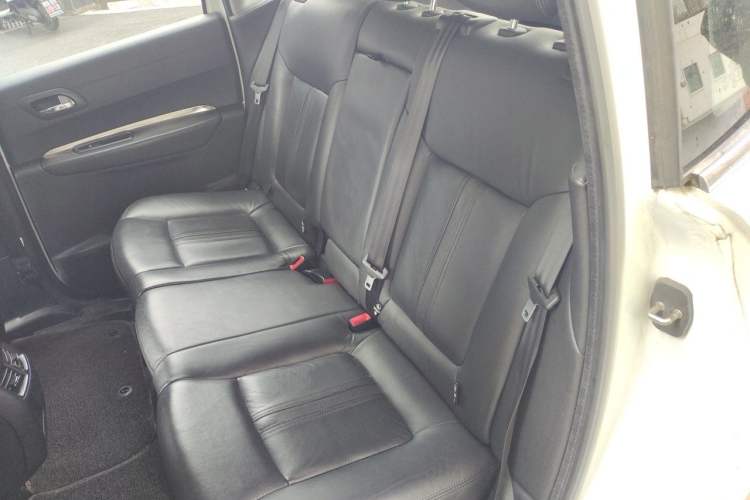 Used Peugeot 3008 2013 1.6THP Automatic Prestige Edition Left Rear Seat