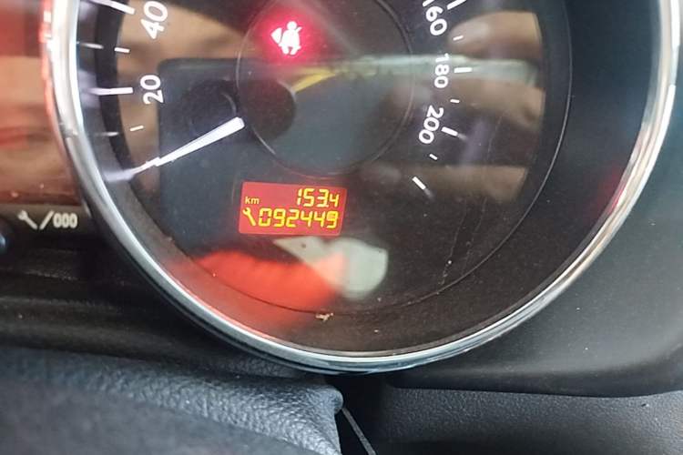 Used Peugeot 3008 2013 2.0L Automatic Trend Edition Odometer Close Up