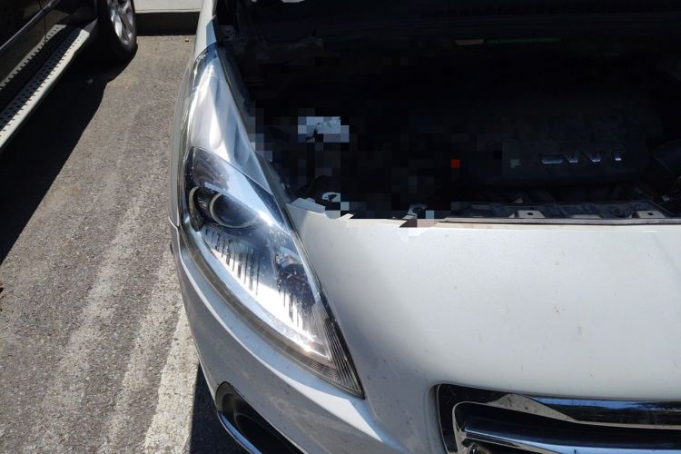 Used Peugeot 3008 2013 2.0L Automatic Classic Edition Right Front Headlight