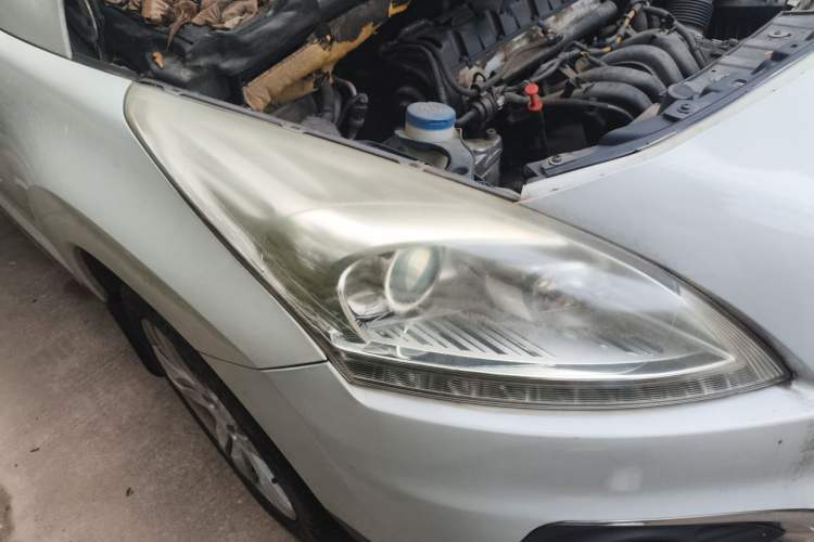 Used Peugeot 3008 2013 2.0L Automatic Trend Edition Right Front Headlight