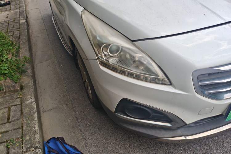 Used Peugeot 3008 2013 2.0L Automatic Trend Edition Right Front Headlight