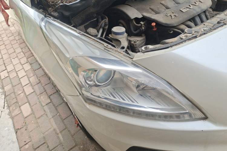 Used Peugeot 3008 2013 2.0L Manual Classic Edition Right Front Headlight